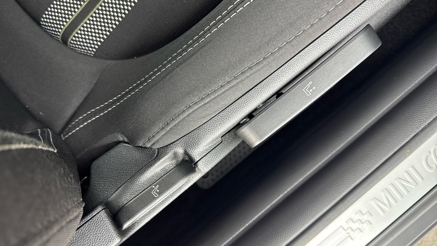 Used MINI Hatch 2021 for sale - 76892841: Photo 28