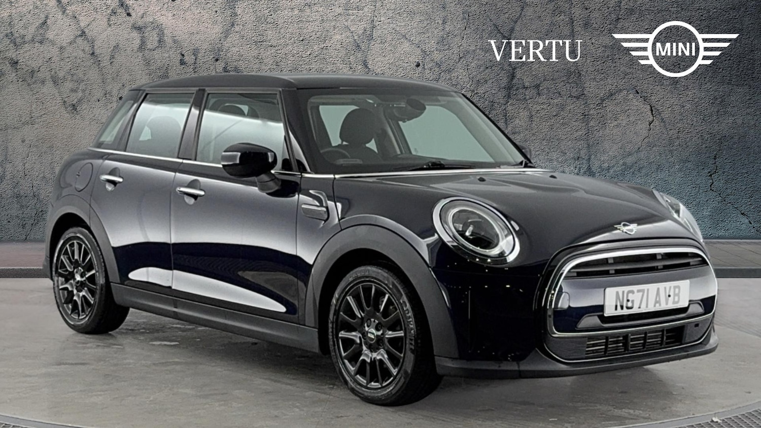 Used MINI Hatch 2021 for sale - 76836908: Photo 1