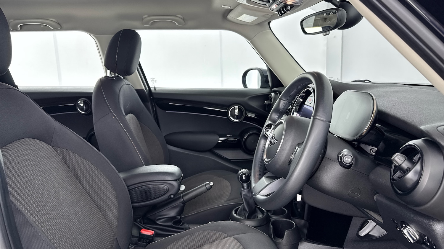 Used MINI Hatch 2021 for sale - 76836908: Photo 11