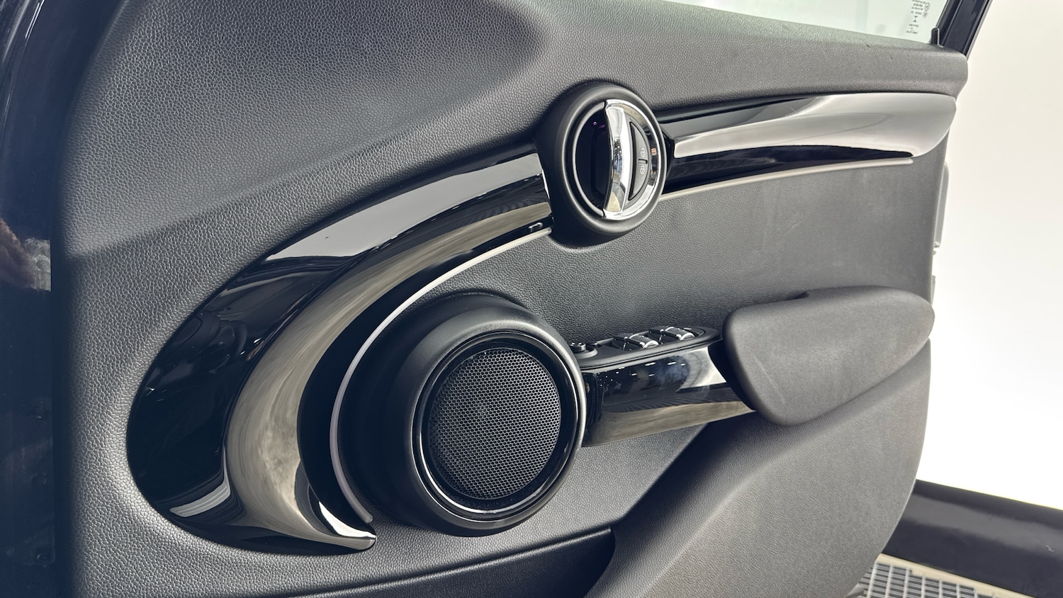 Used MINI Hatch 2021 for sale - 76836908: Photo 28