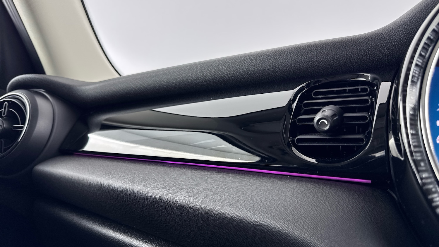 Used MINI Hatch 2021 for sale - 76836908: Photo 30