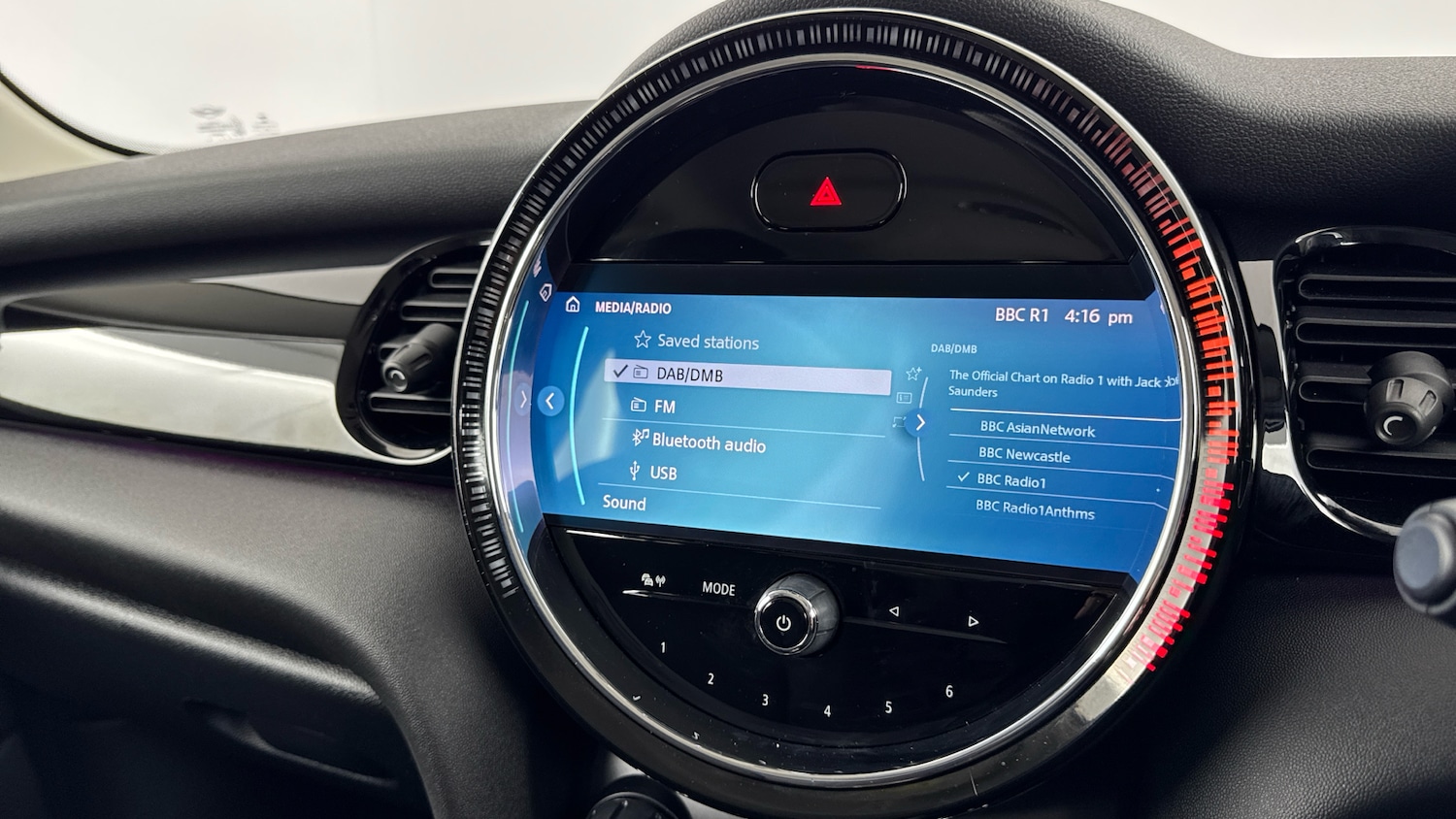 Used MINI Hatch 2021 for sale - 76836908: Photo 32