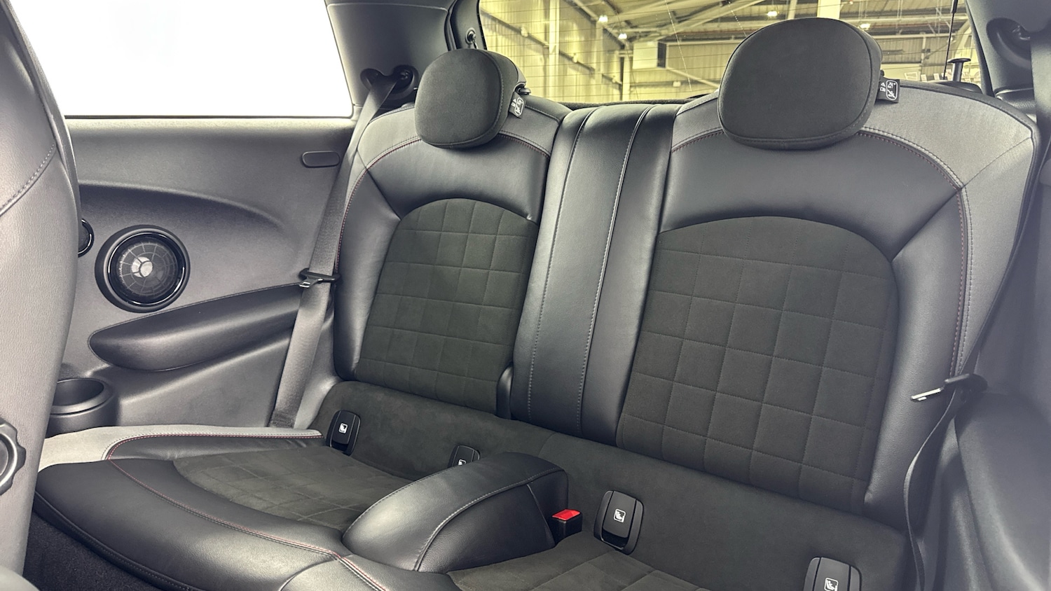 Used MINI Hatch 2022 for sale - 78015095: Photo 12