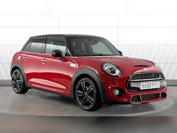 Used MINI Hatch 2018 for sale - 79331079: Photo