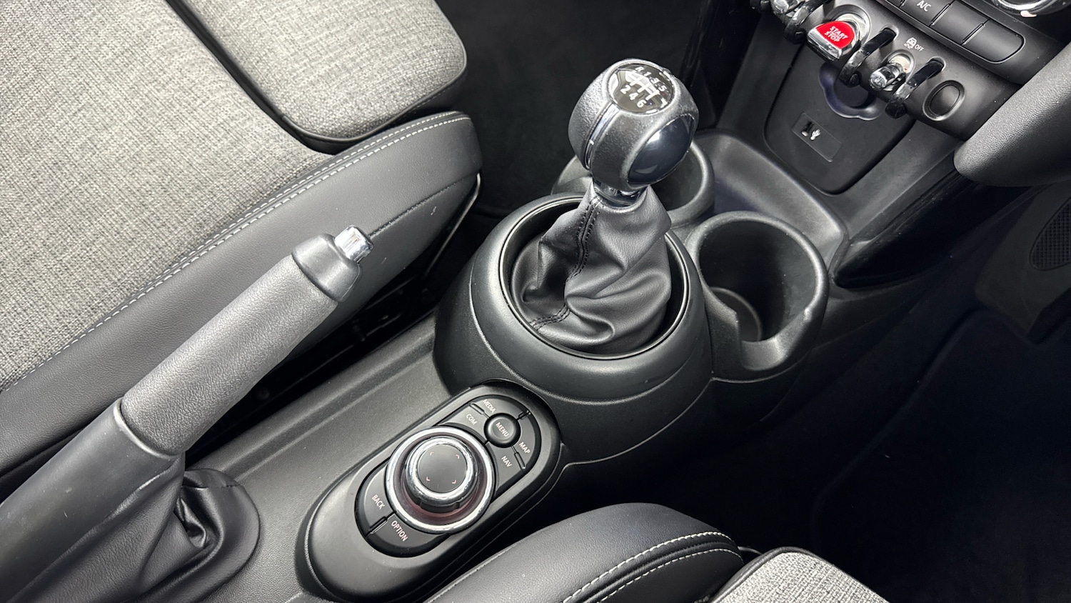 Used MINI Hatch 2022 for sale - 76437038: Photo 10