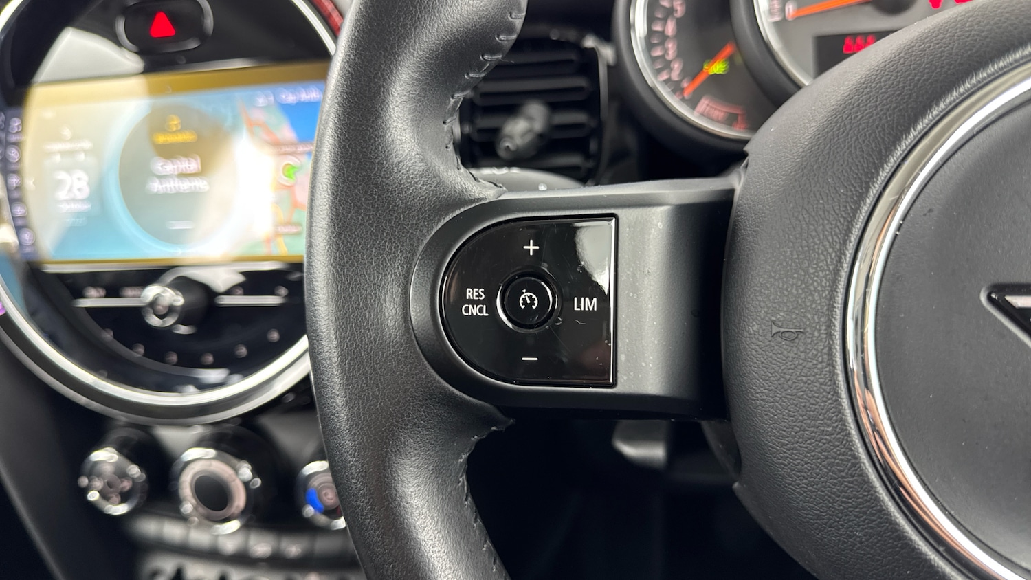 Used MINI Hatch 2022 for sale - 76437038: Photo 17