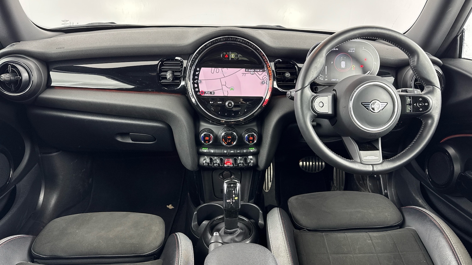 Used MINI Hatch 2023 for sale - 77776155: Photo 4