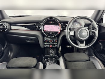 Used MINI Hatch 2023 for sale - 77776155: Photo