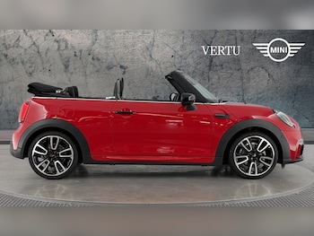 Used MINI Convertible 2024 for sale - 75870116: Photo