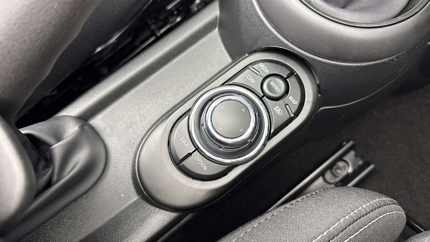 Used MINI Convertible 2024 for sale - 77367474: Photo 19