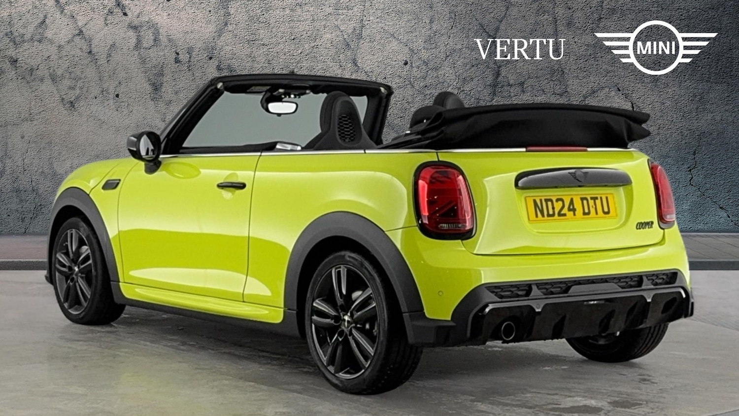 Used MINI Convertible 2024 for sale - 77367474: Photo 2