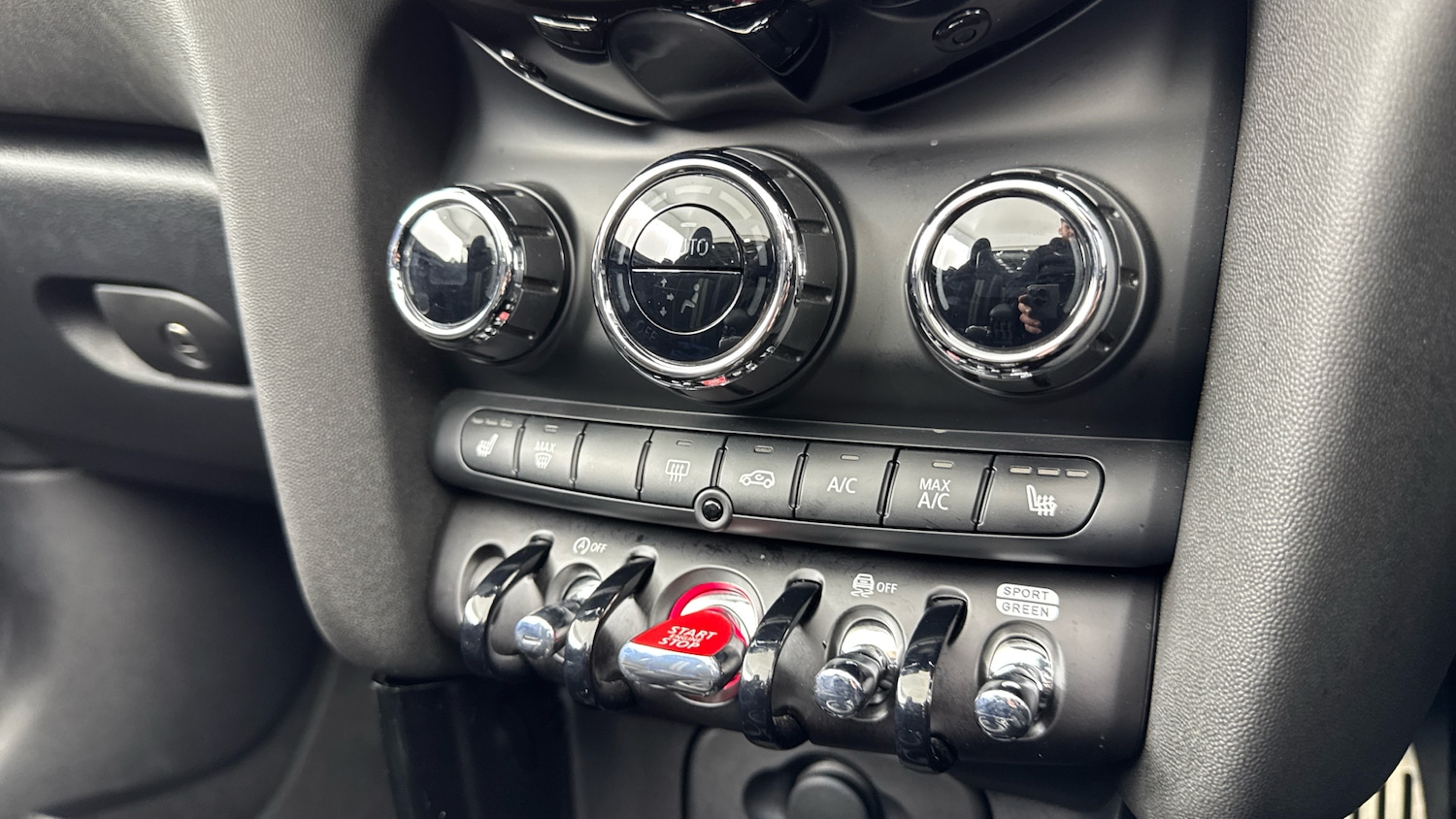 Used MINI Convertible 2024 for sale - 77367474: Photo 20