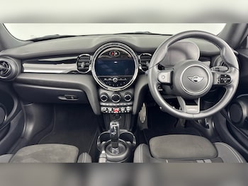 Used MINI Convertible 2024 for sale - 77367474: Photo