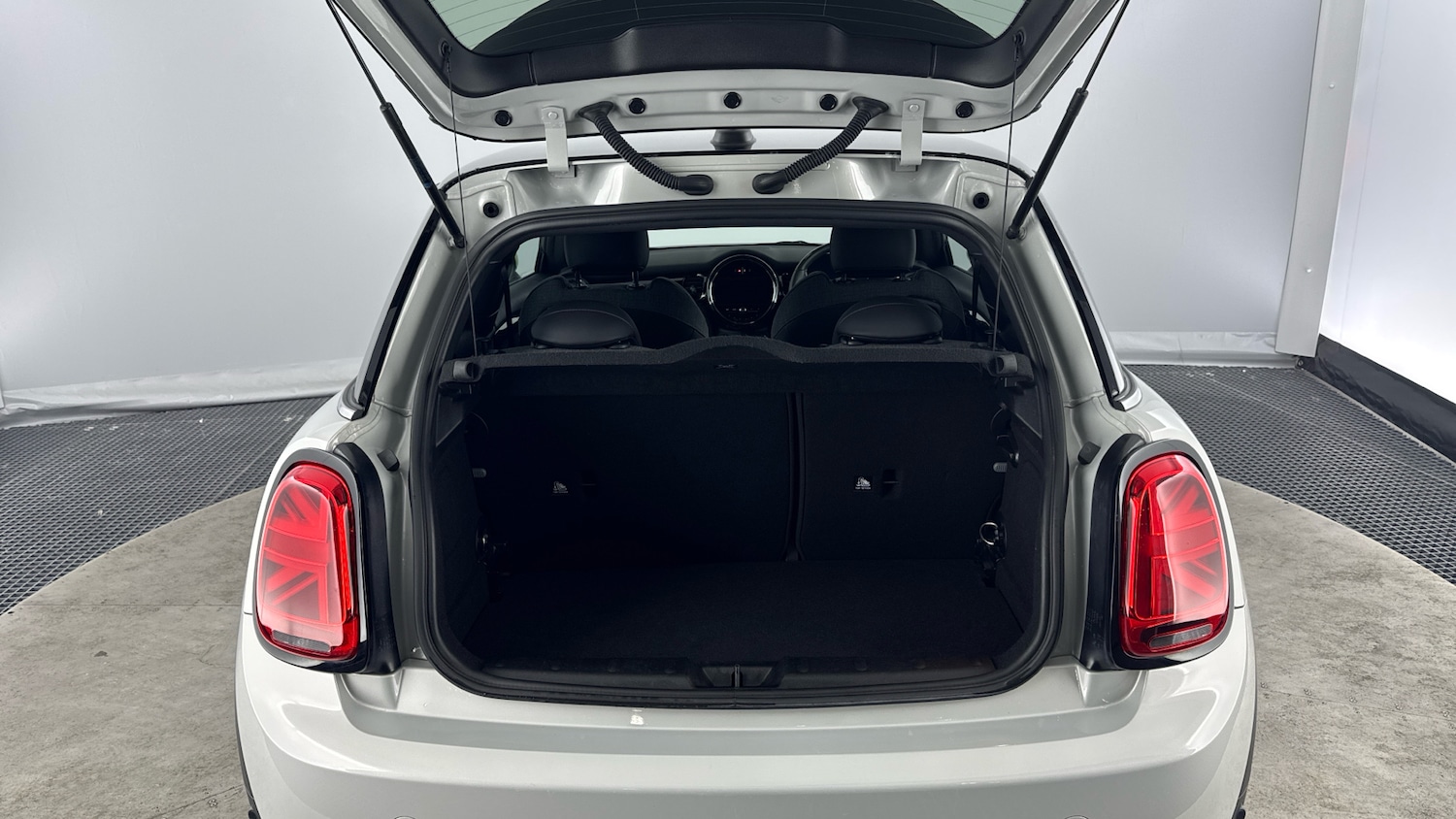 Used MINI Hatch 2022 for sale - 76339997: Photo 13