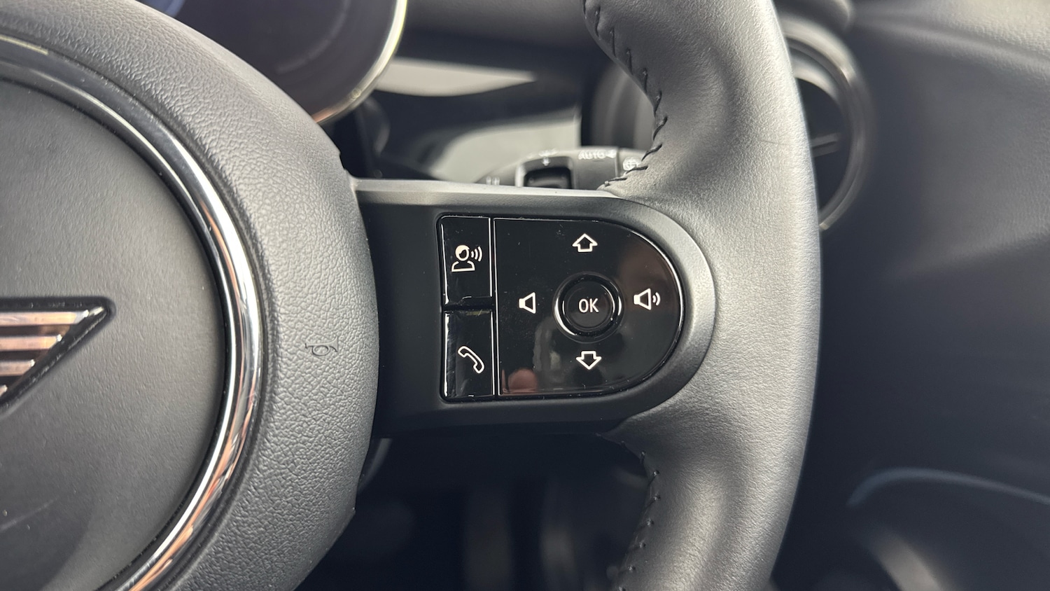 Used MINI Hatch 2022 for sale - 76339997: Photo 18