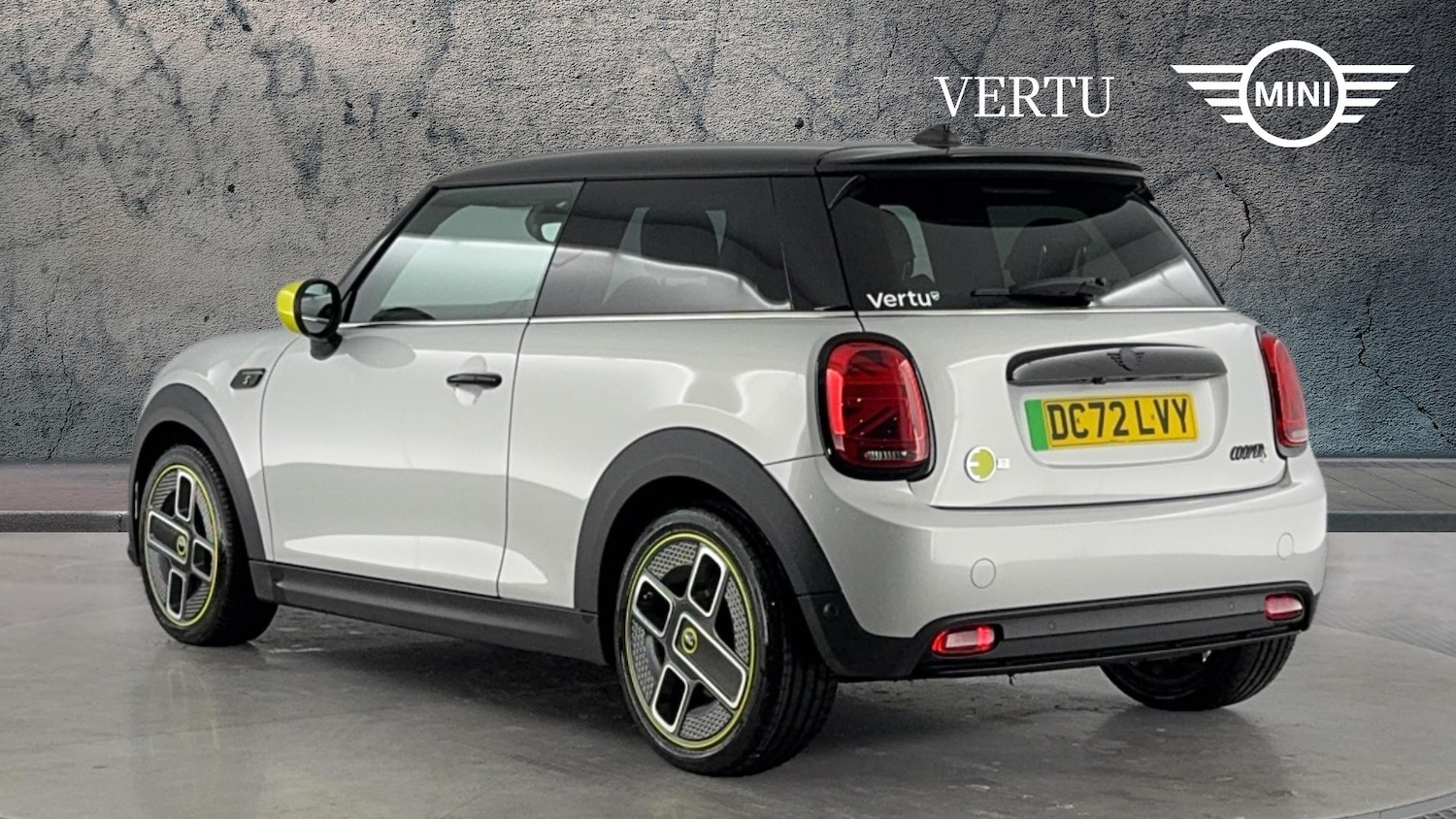 Used MINI Hatch 2022 for sale - 76339997: Photo 2