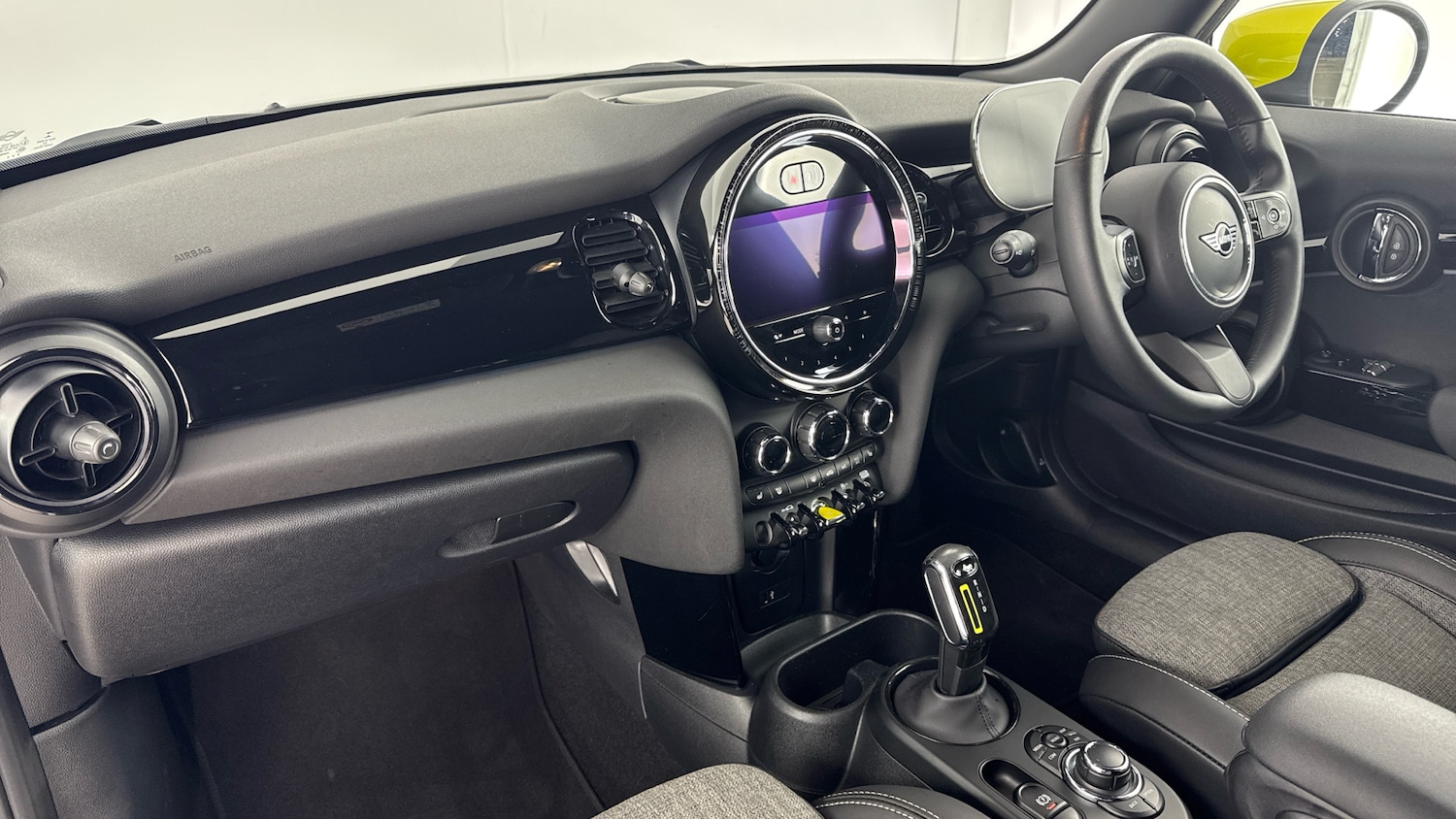 Used MINI Hatch 2022 for sale - 76339997: Photo 7