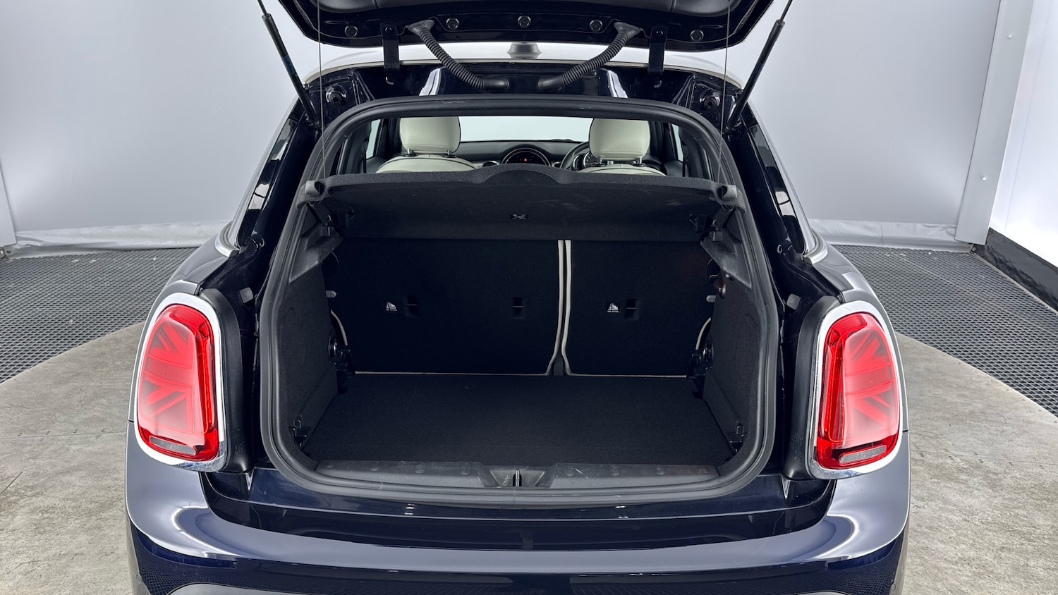 Used MINI Hatch 2022 for sale - 76339995: Photo 13