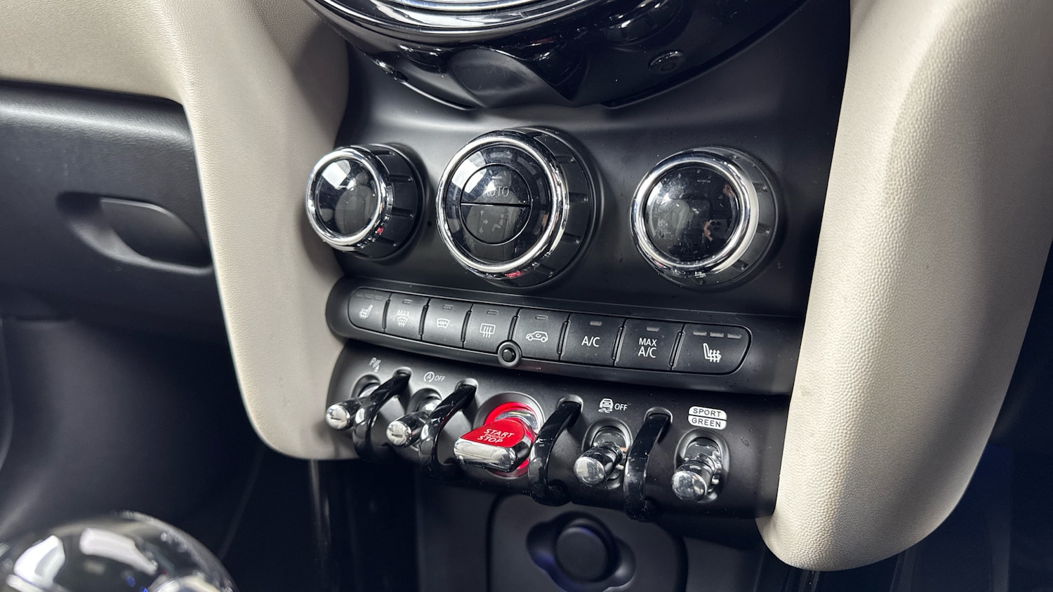 Used MINI Hatch 2022 for sale - 76339995: Photo 20