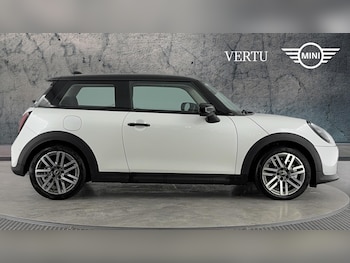 Used MINI Cooper 2025 for sale - 77616596: Photo