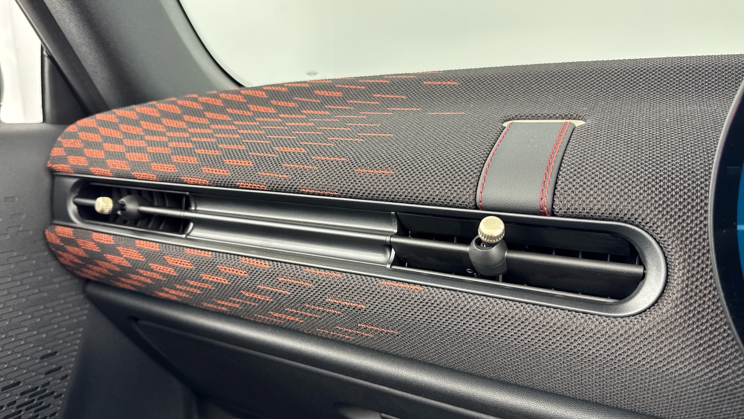 Used MINI Cooper 2025 for sale - 77605123: Photo 25