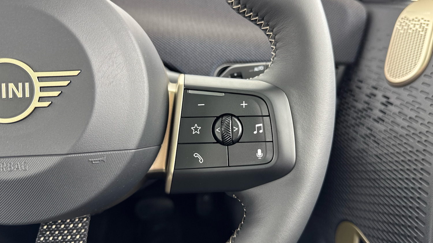 Used MINI Cooper 2025 for sale - 77777445: Photo 30