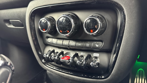 Used MINI Clubman 2020 for sale - 76311293: Photo 33