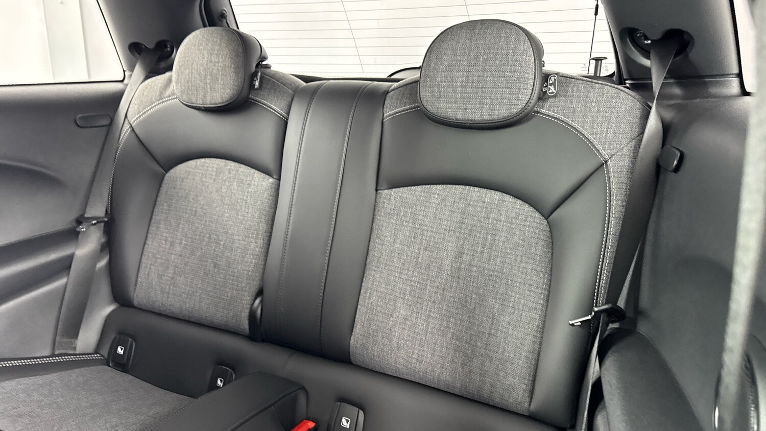 Used MINI Hatch 2022 for sale - 76234570: Photo 12