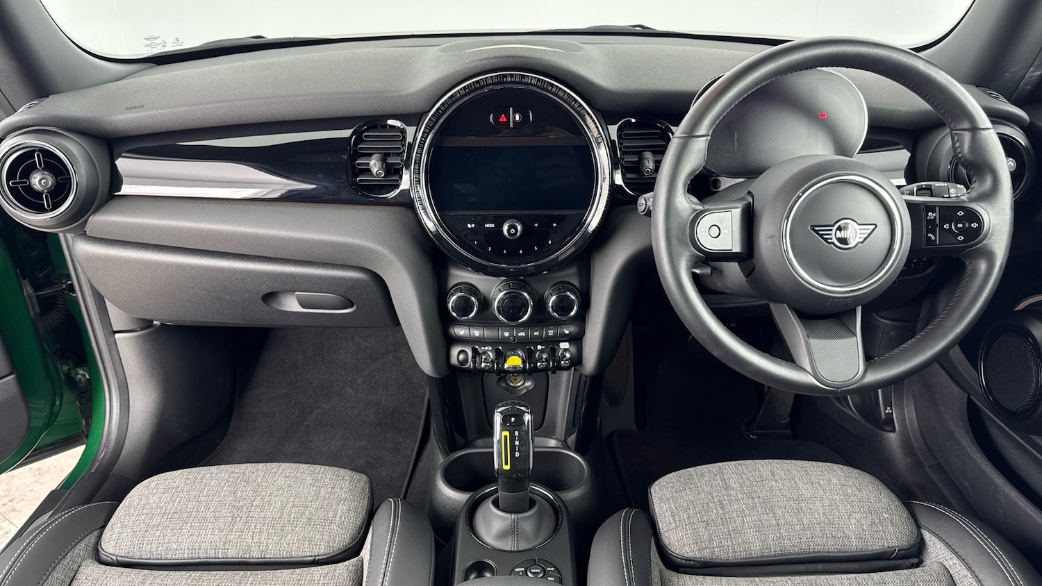 Used MINI Hatch 2022 for sale - 76234570: Photo 4