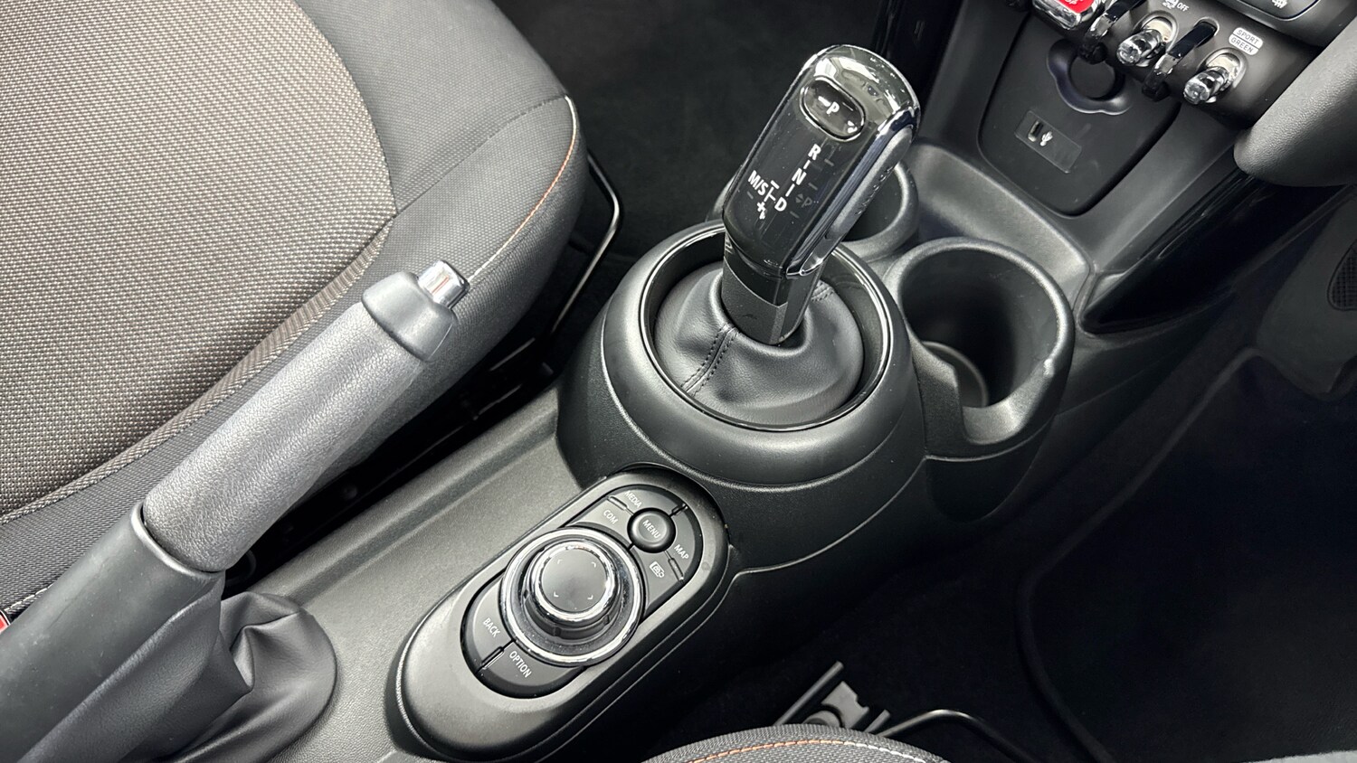 Used MINI Hatch 2022 for sale - 76234571: Photo 10