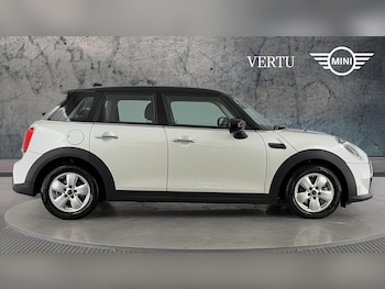 Used MINI Hatch 2022 for sale - 76234571: Photo 3
