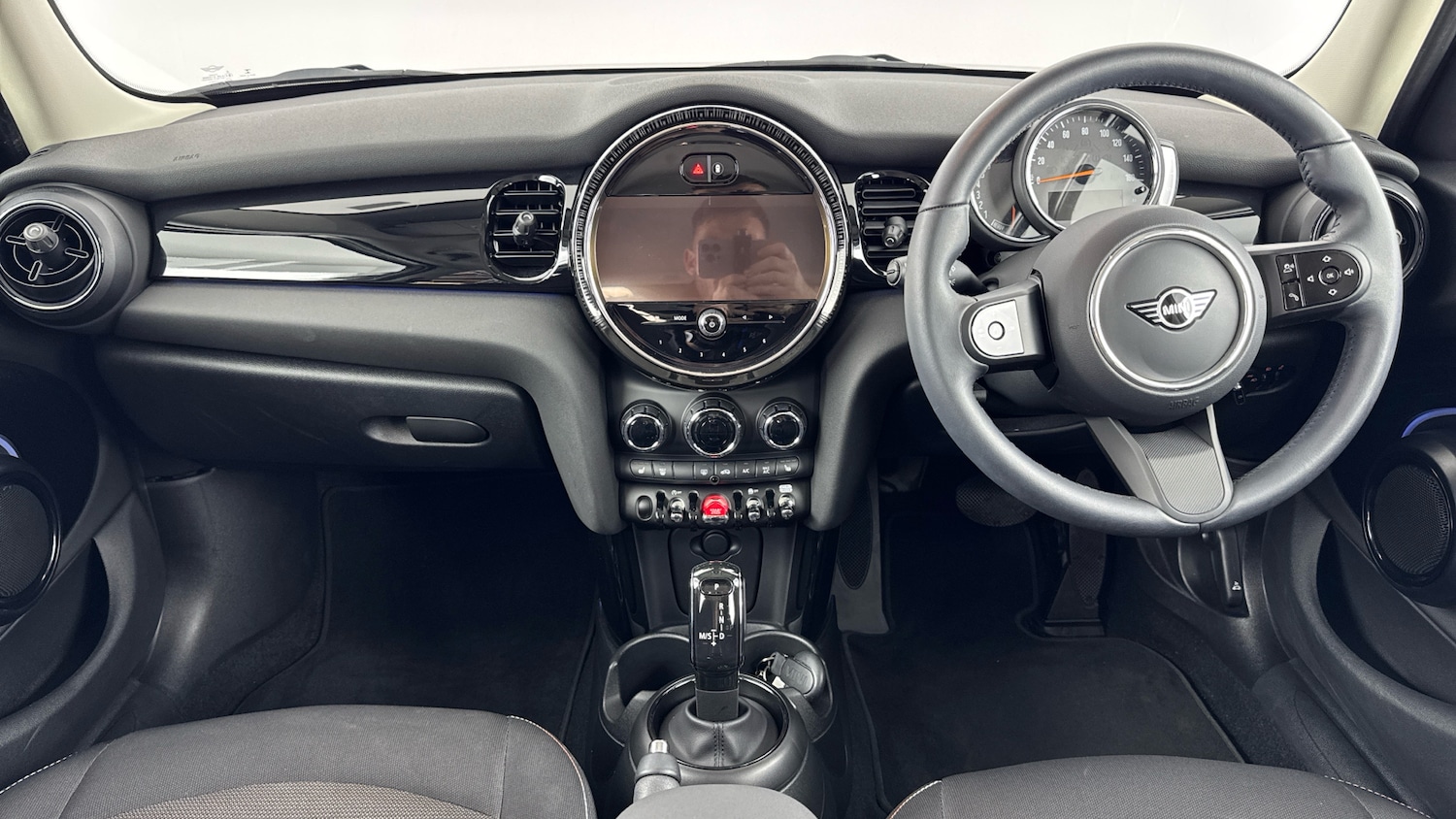 Used MINI Hatch 2022 for sale - 76234571: Photo 4