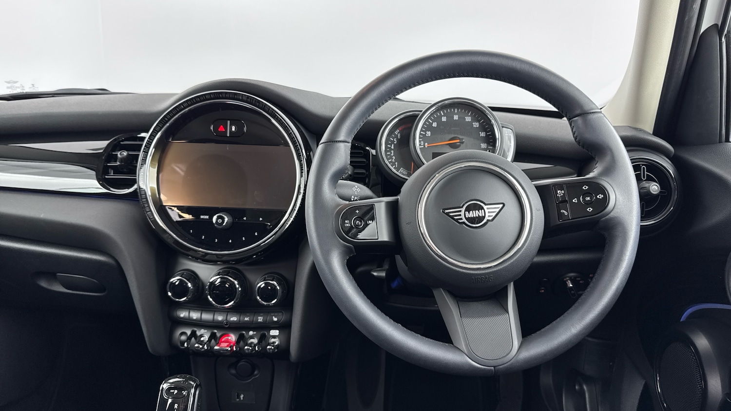 Used MINI Hatch 2022 for sale - 76234571: Photo 5