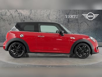 Used MINI Hatch 2019 for sale - 79858875: Photo