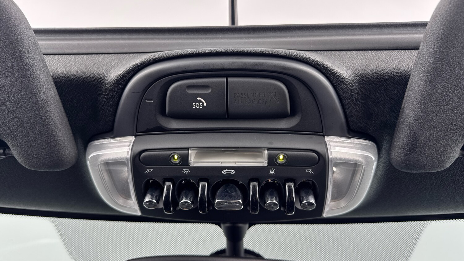 Used MINI Convertible 2022 for sale - 77946984: Photo 42