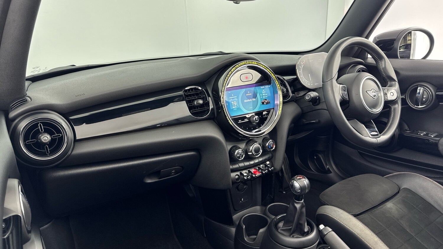 Used MINI Convertible 2022 for sale - 77946984: Photo 7