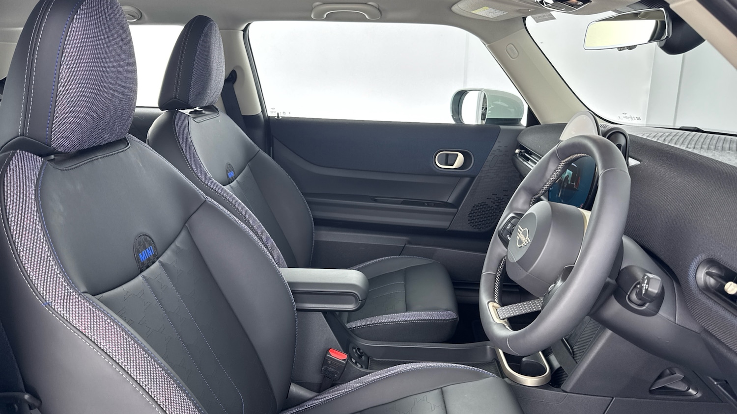 Used MINI Cooper 2024 for sale - 78197289: Photo 11