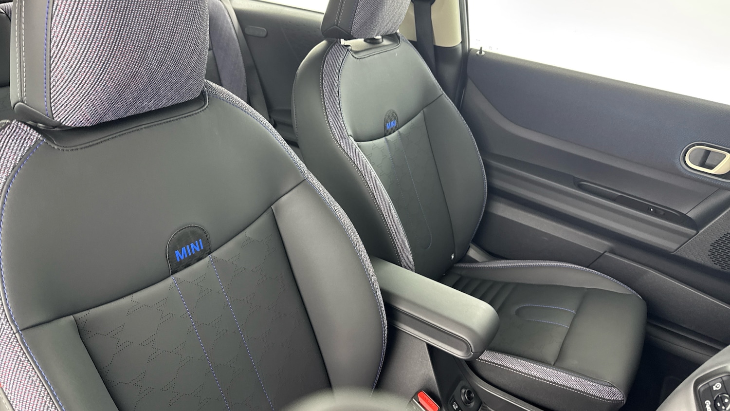 Used MINI Cooper 2024 for sale - 78197289: Photo 27