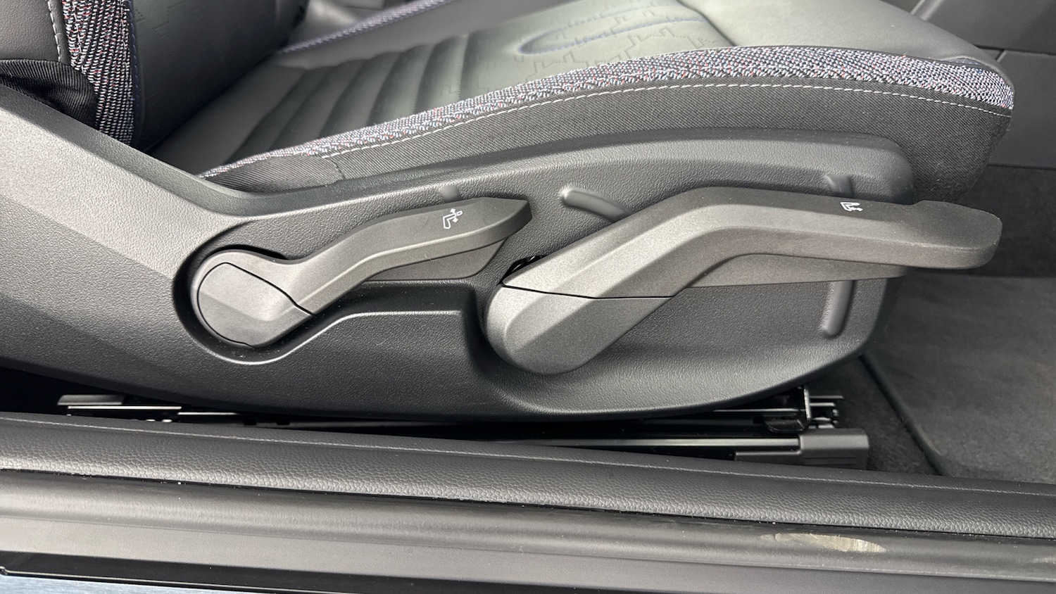 Used MINI Cooper 2024 for sale - 78197289: Photo 29