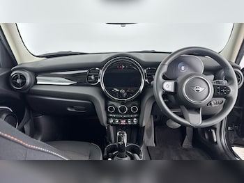 Used MINI Hatch 2023 for sale - 79173220: Photo