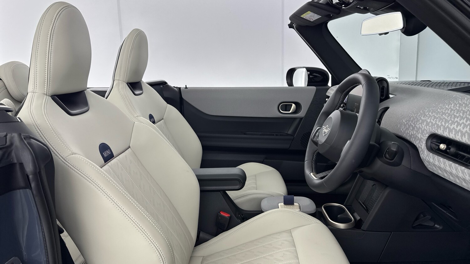 Used MINI Cooper 2025 for sale - 77616594: Photo 11