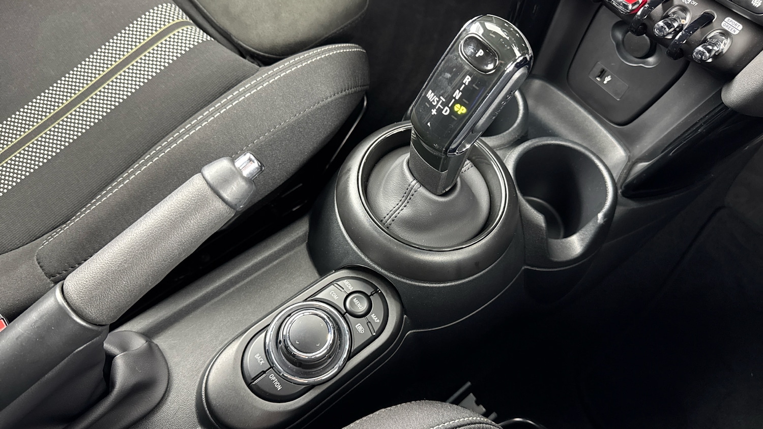 Used MINI Hatch 2023 for sale - 76831554: Photo 10