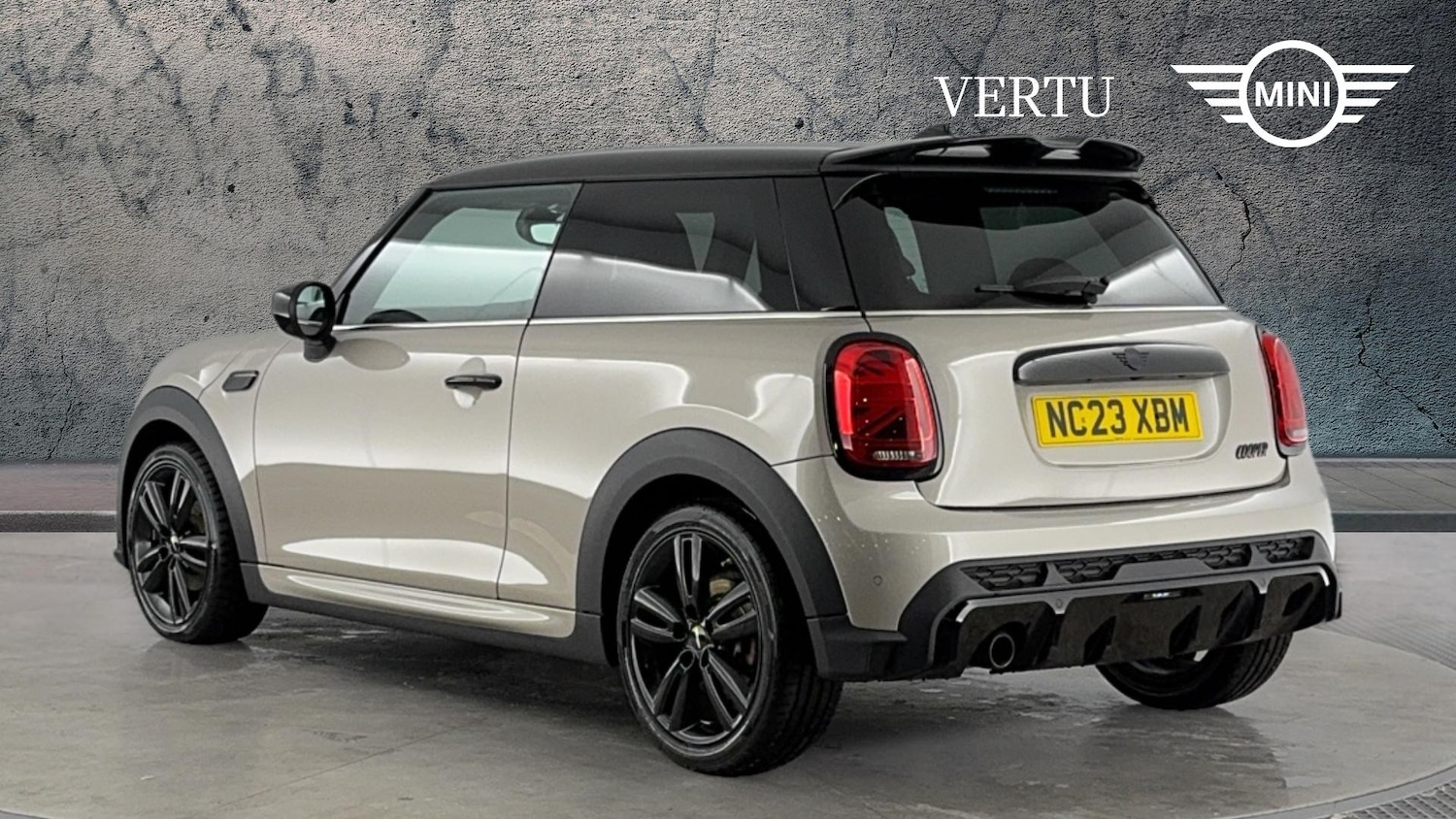 Used MINI Hatch 2023 for sale - 76831554: Photo 2