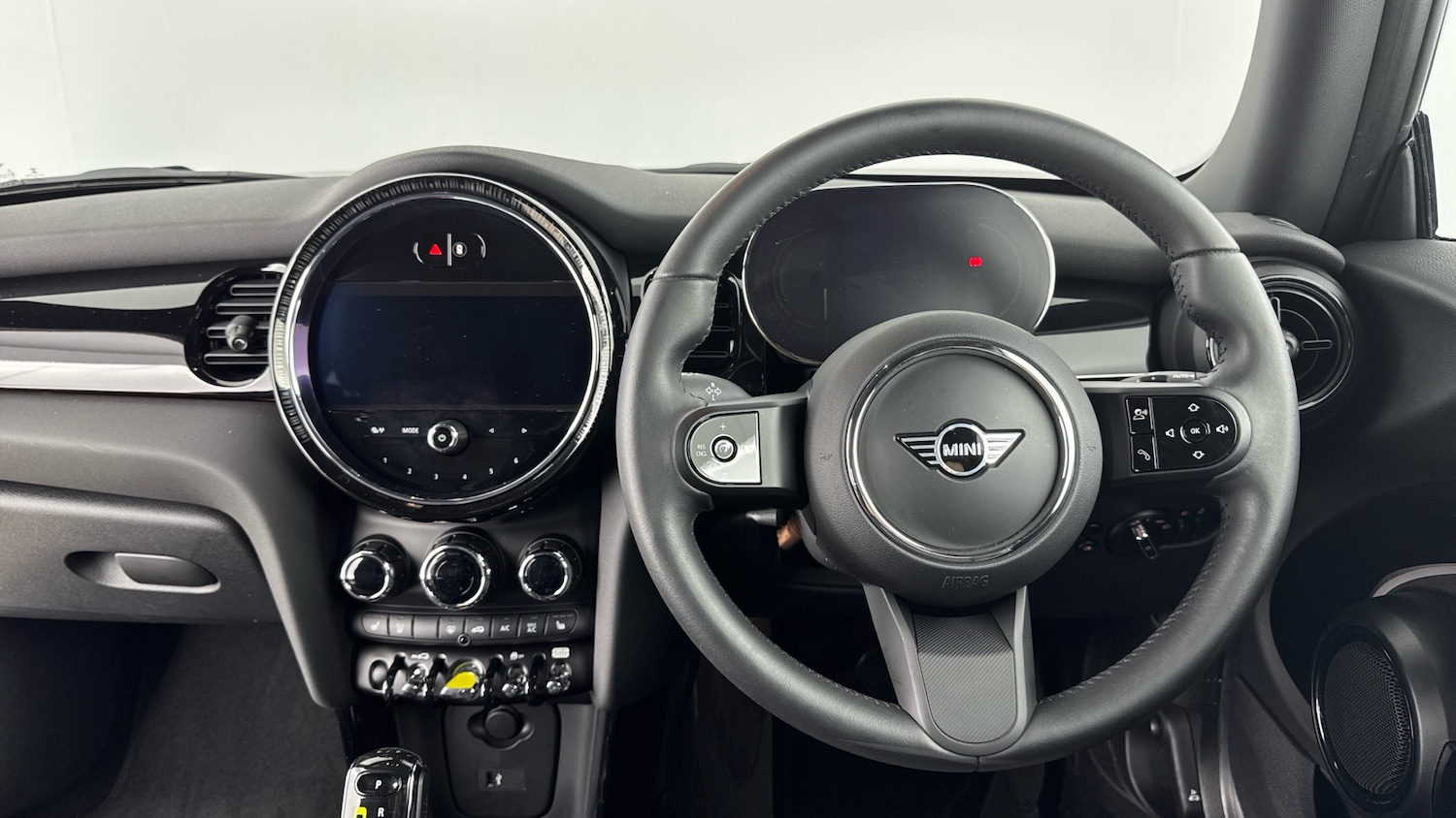 Used MINI Hatch 2021 for sale - 76344600: Photo 5