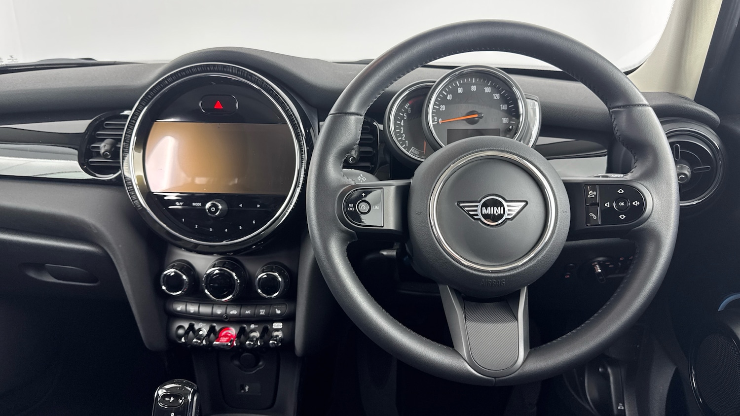 Used MINI Hatch 2022 for sale - 76908439: Photo 5