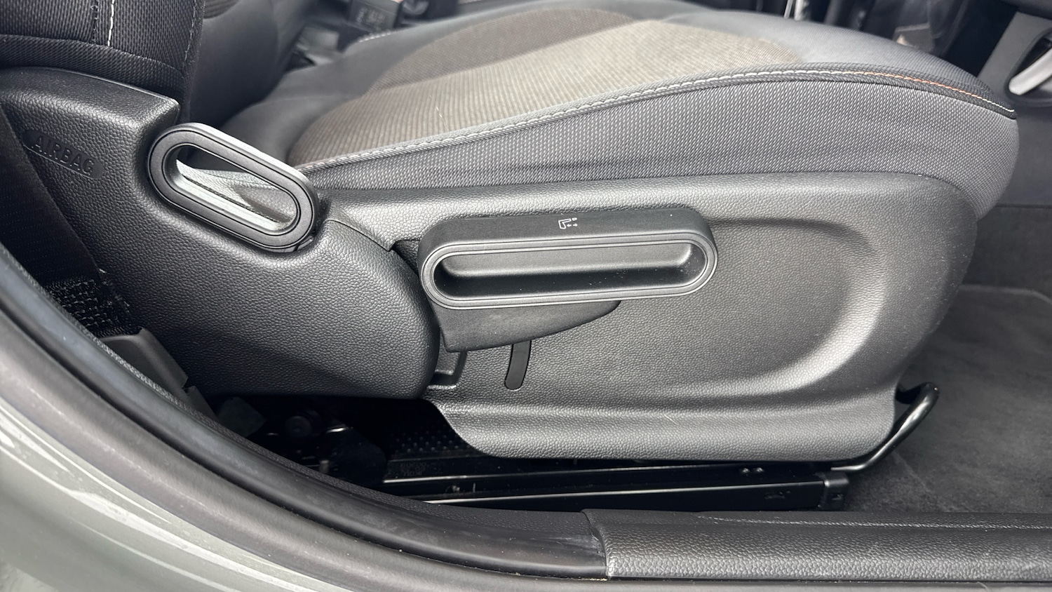 Used MINI Hatch 2022 for sale - 78000799: Photo 30