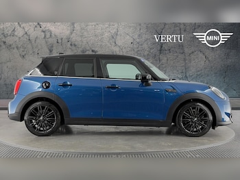Used MINI Hatch 2023 for sale - 78628847: Photo
