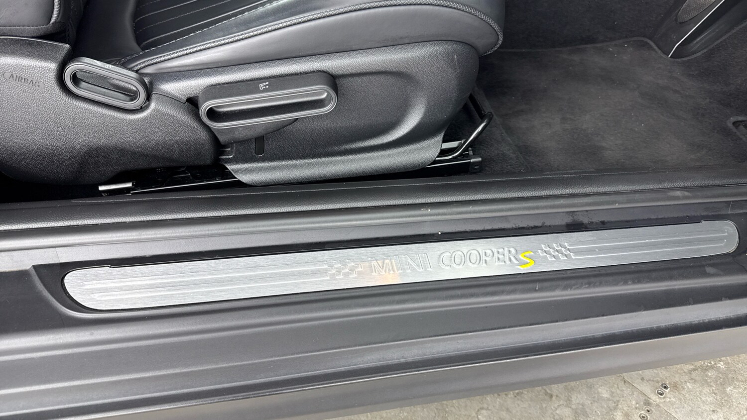 Used MINI Hatch 2022 for sale - 77946038: Photo 35