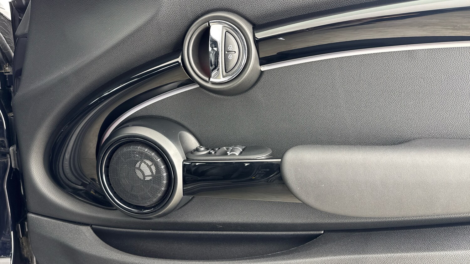 Used MINI Hatch 2022 for sale - 77946038: Photo 37