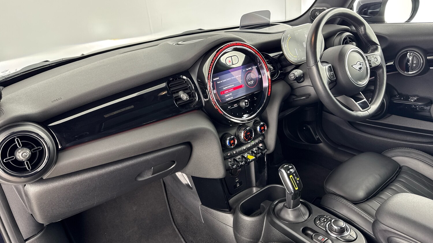 Used MINI Hatch 2022 for sale - 77946038: Photo 7